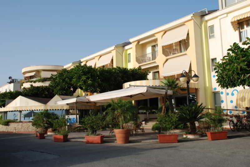 Hotel La Tonnara Amantea Εξωτερικό φωτογραφία