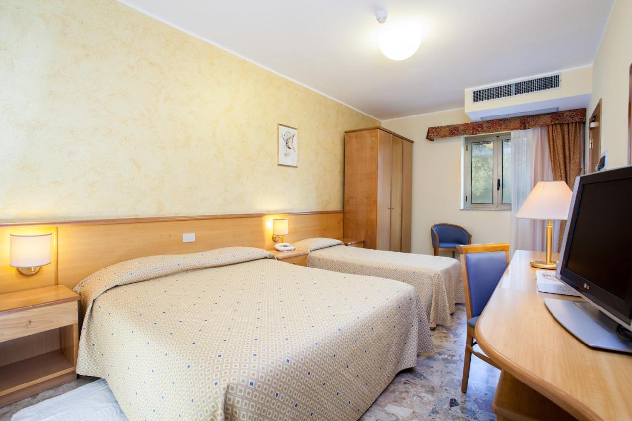 Hotel La Tonnara Amantea Εξωτερικό φωτογραφία